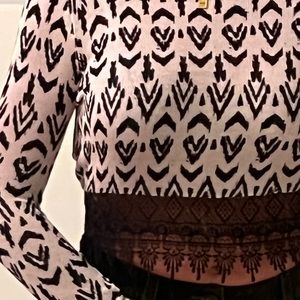 Faint rose and black print finger blouse
